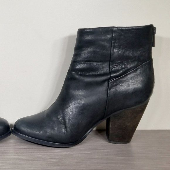 Arturo Chiang Hadley Stacked Heel Bootie, Black Leather, Womens Size 8 M - Picture 8 of 13